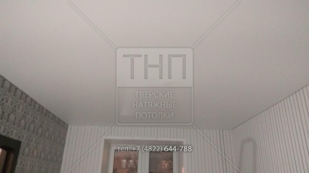 До и после – Натяжной потолок в «сталинке» — фото 3 из 6