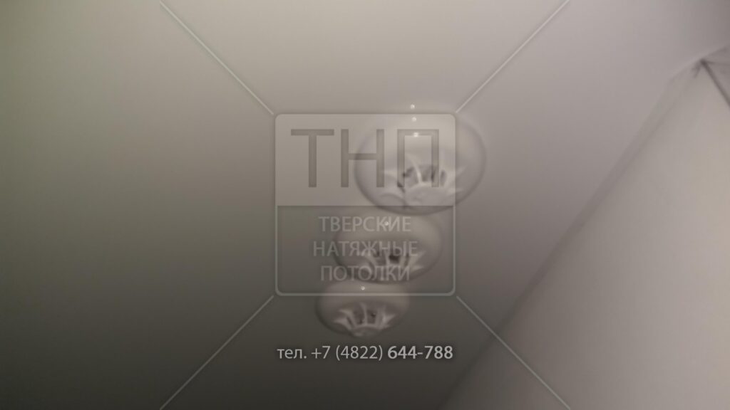 Пожарная сигнализация на натяжном потолке — фото 2 из 7
